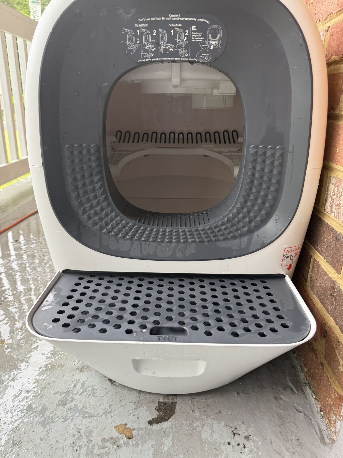 Automatic Litter Box - White/Grey- App Controlled