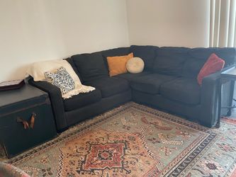 Black L shaped sectional Couch