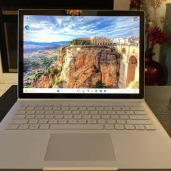 Microsoft Surface Book 2-13.5 Inch Touchscreen-2&1 Detachable Tablet, Windows 11 & Face Recognition Excellent Condition. Specs In Pictures. 