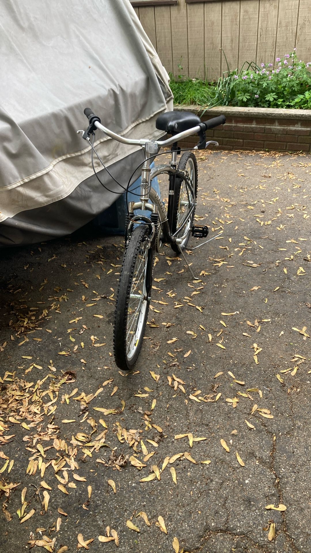 Huffy 6 Speed Men’s Aluminum Frame Bicycle