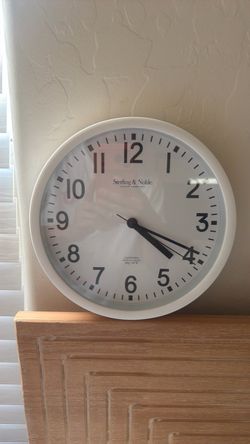 Kids Classroom-Style Wall Clock