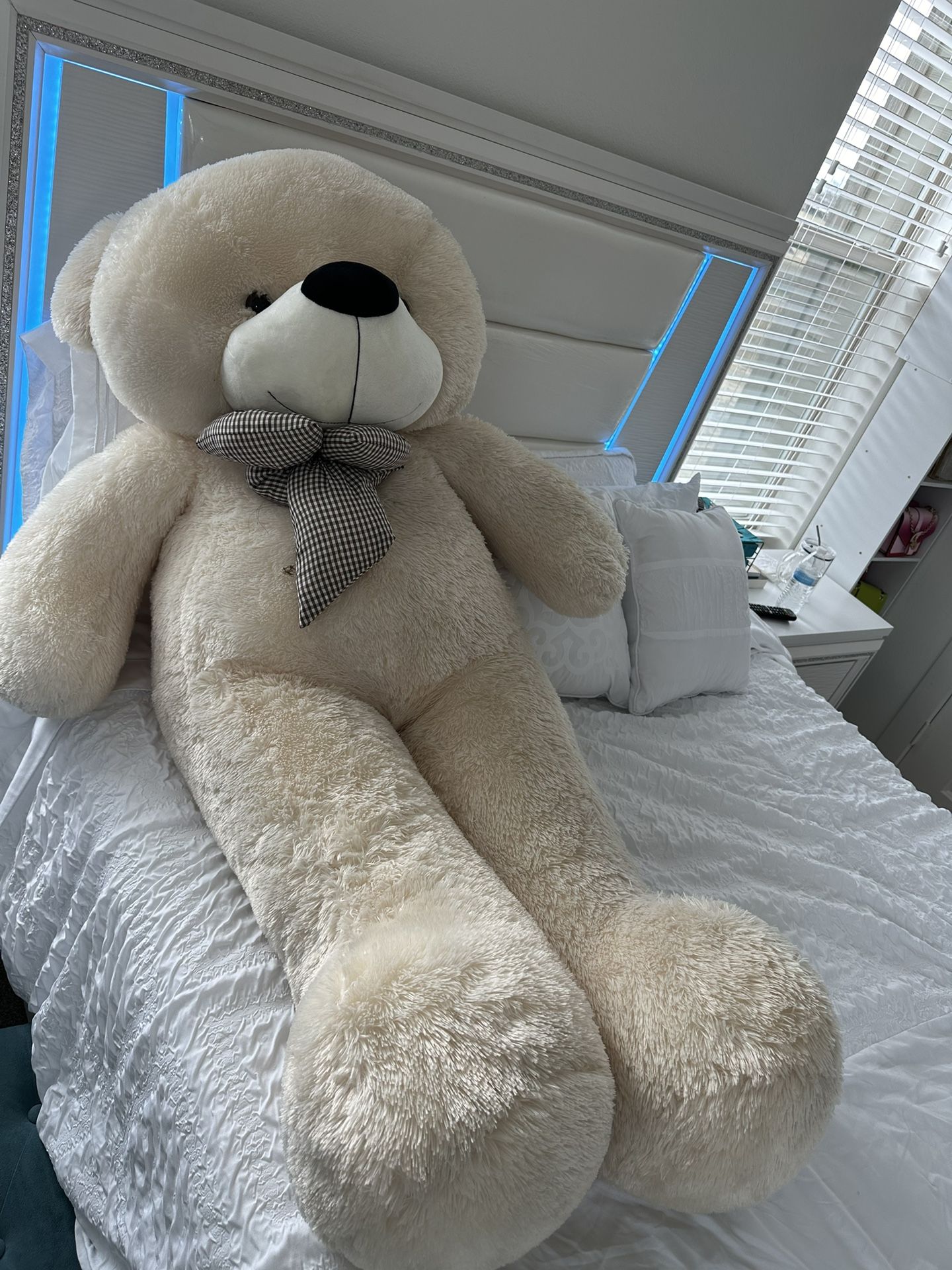 Almost 6ft Giant Teddy 