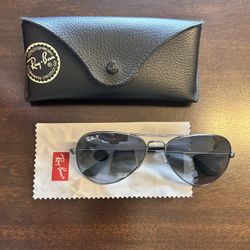 Medium Ray Ban Aviator Glasses