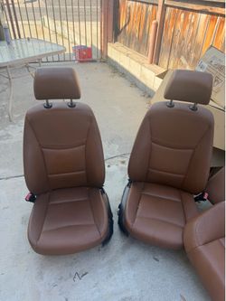 E90 Seats