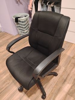 Computer chair