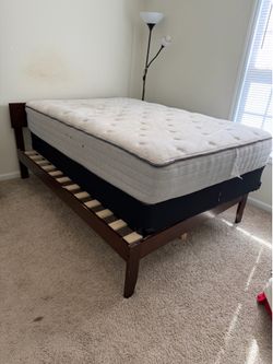 Entire Full Size Bed