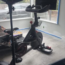 Peloton