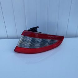 2008 2009 2010 2011 2012 Maserati GranTurismo M145 Right Passenger Side Outer Tail Light 234380 OEM