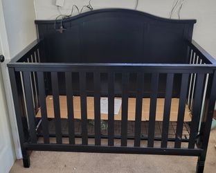 4 In 1 Crib
