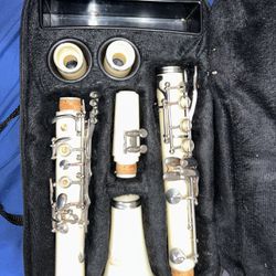 Slade Clarinet with Case (Used)