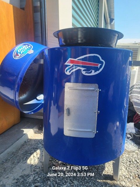 Specialty Brinkmann Buffalo Bills Charcoal Grill And Smoker 