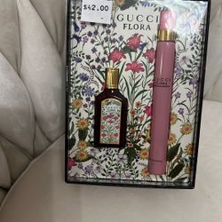Gucci Flora Mini 2 Piece Gift Set 