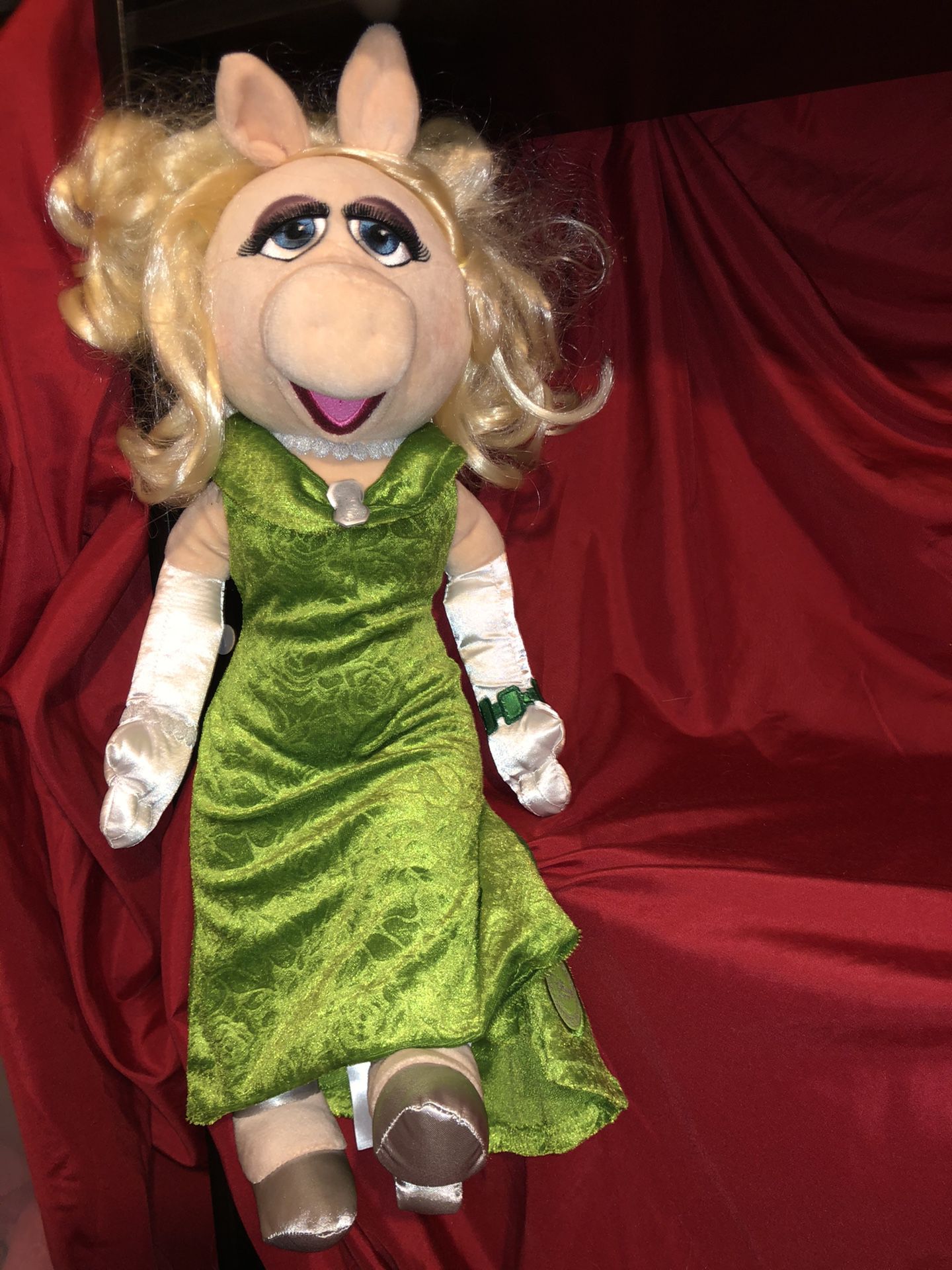 Disney Store Miss Piggy green formal dress plush doll - giant 19” tall!! The muppets jim Henson