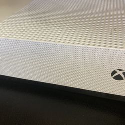 X Box One S 