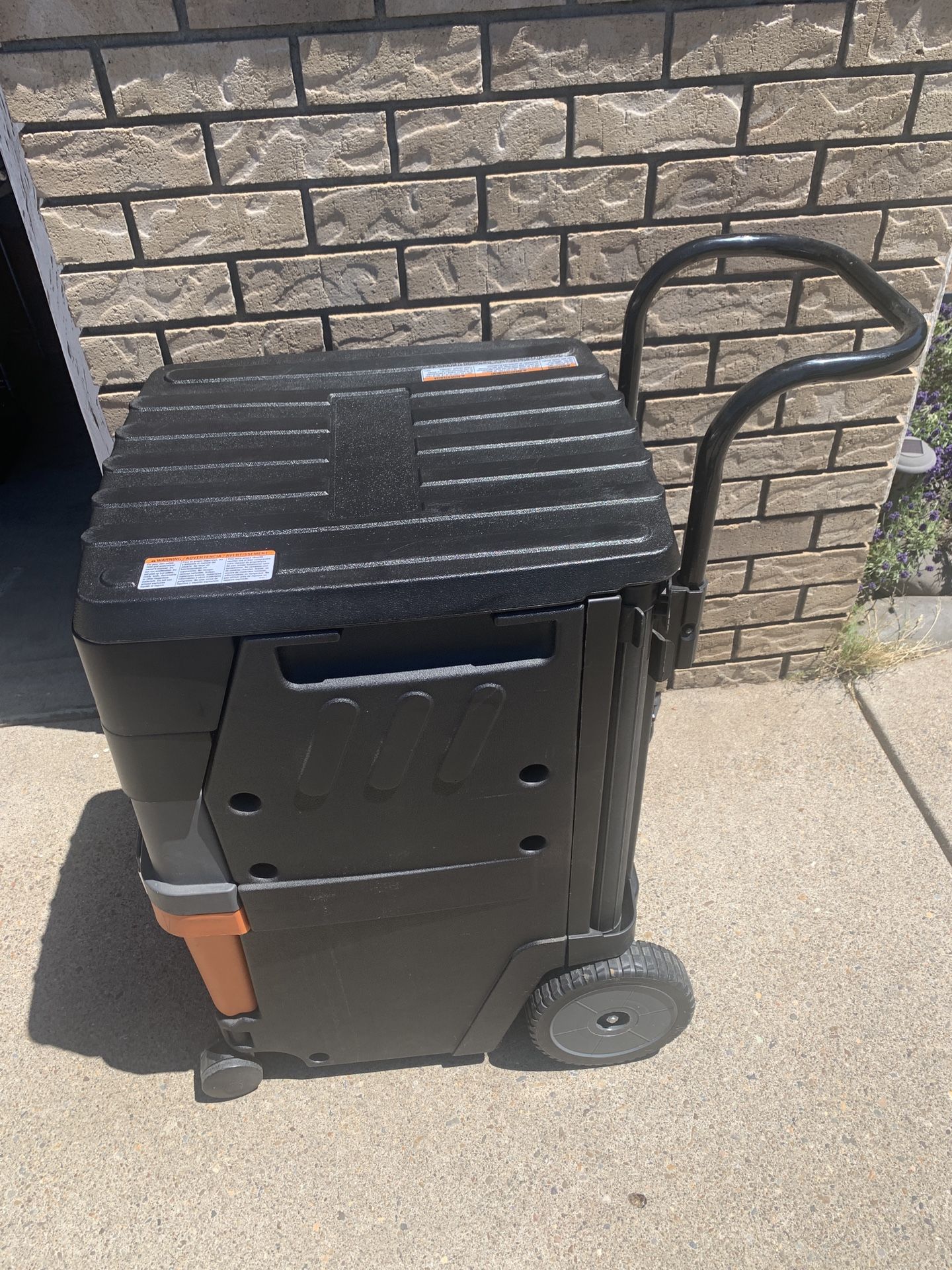 RIDGID Smart Cart/Shop Vac