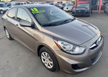2013 Hyundai Accent