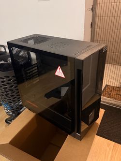 CyberPowerPC Mid-Tower Gaming PC Case atx