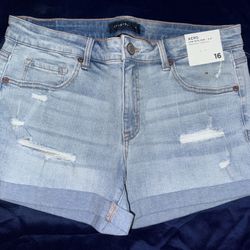 Aeropostale Shorts Sz. 16 Women’s 