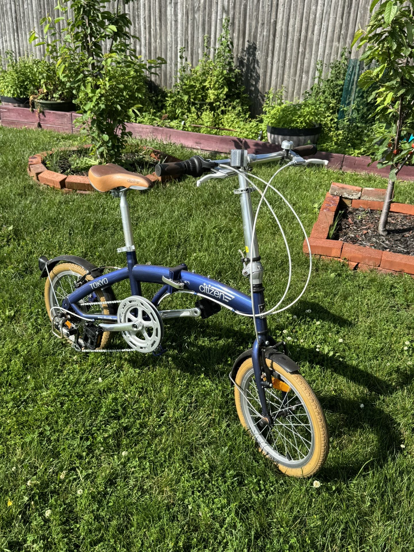 Citizen Tokyo Folding Bicycle - 2 Bikes (blue/orange)
