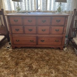 Maple Dresser 