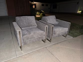 Free Chairs LIKE NEW