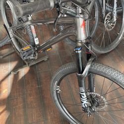 Specialized P3 Dirt Jump Mountain Bike!!