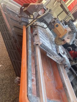 Tile Saw