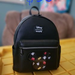 NEW! LOUNGEFLY DISNEY MICKEY PINS COLLECTOR MINI BACKPACK