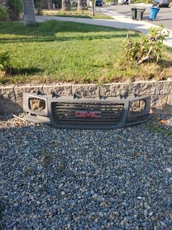 Gmc Grill With Headlights 