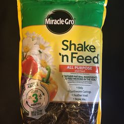 BRAND NEW! Miracle Grow Plant Food Fertilizer BRAND NEW!
