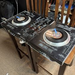 Dj Equipment 