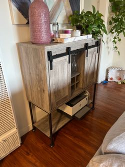 Bar with storage