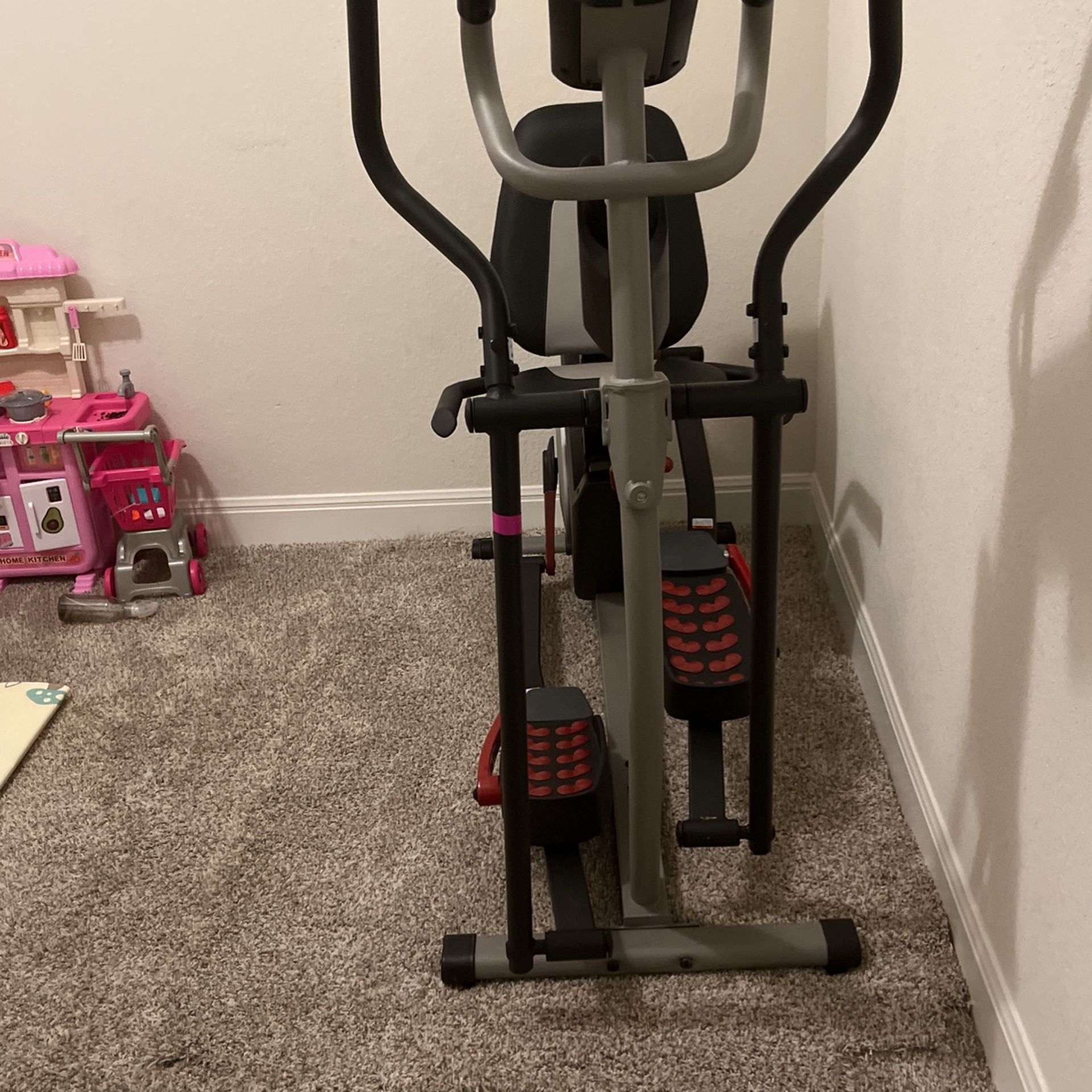 Elliptical Fitness Machine (I Fit Pro Form)