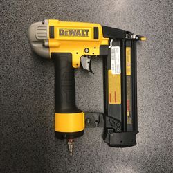 Dewalt Brad Nailer