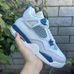 New Jordan 4 Military Blue Size 6.5Y