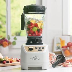 Licuadora de alta potencia blanca. Princess house