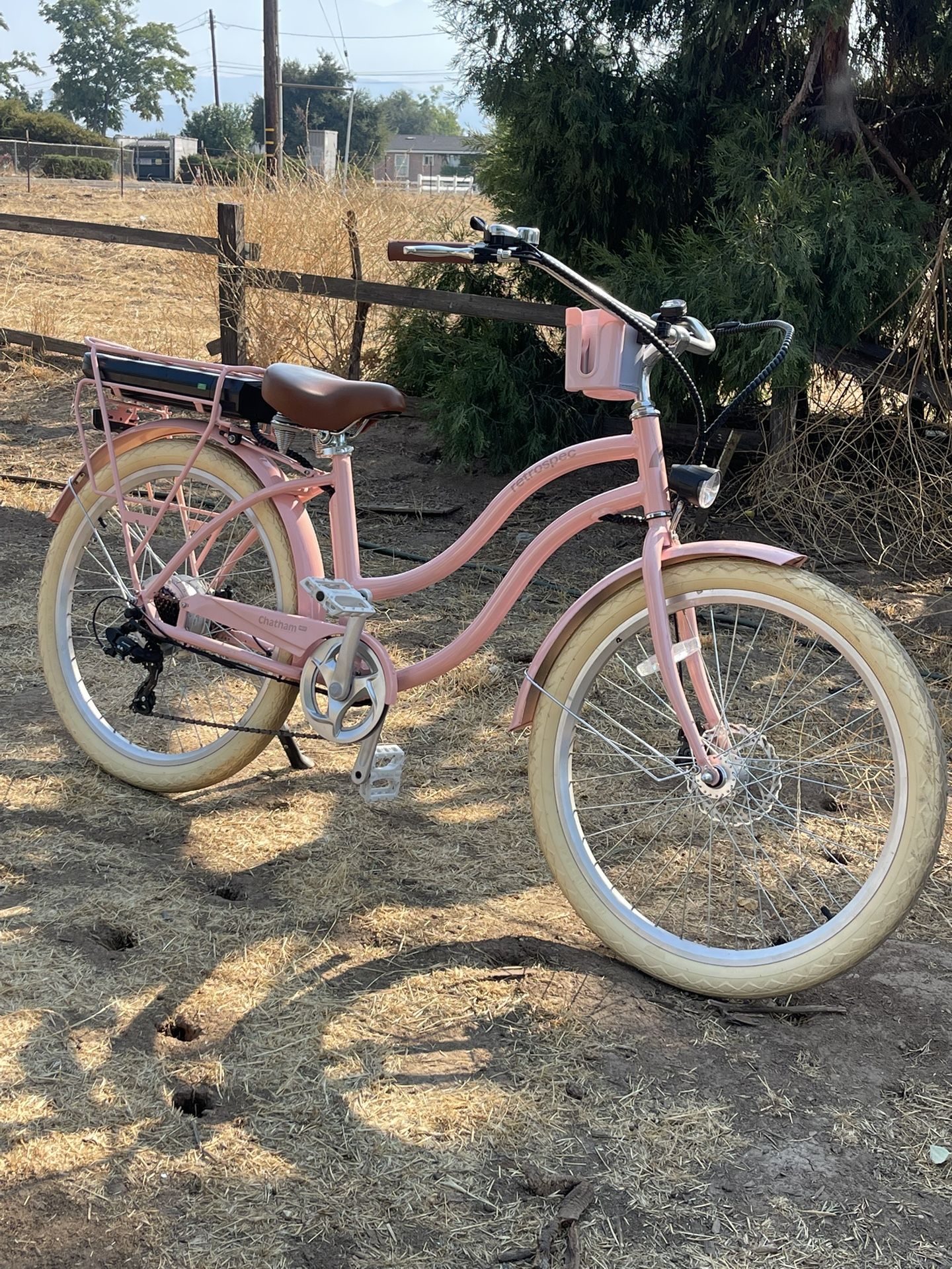 Pink Retrospec Electric ⚡️ Beach 🏖️ Cruiser 