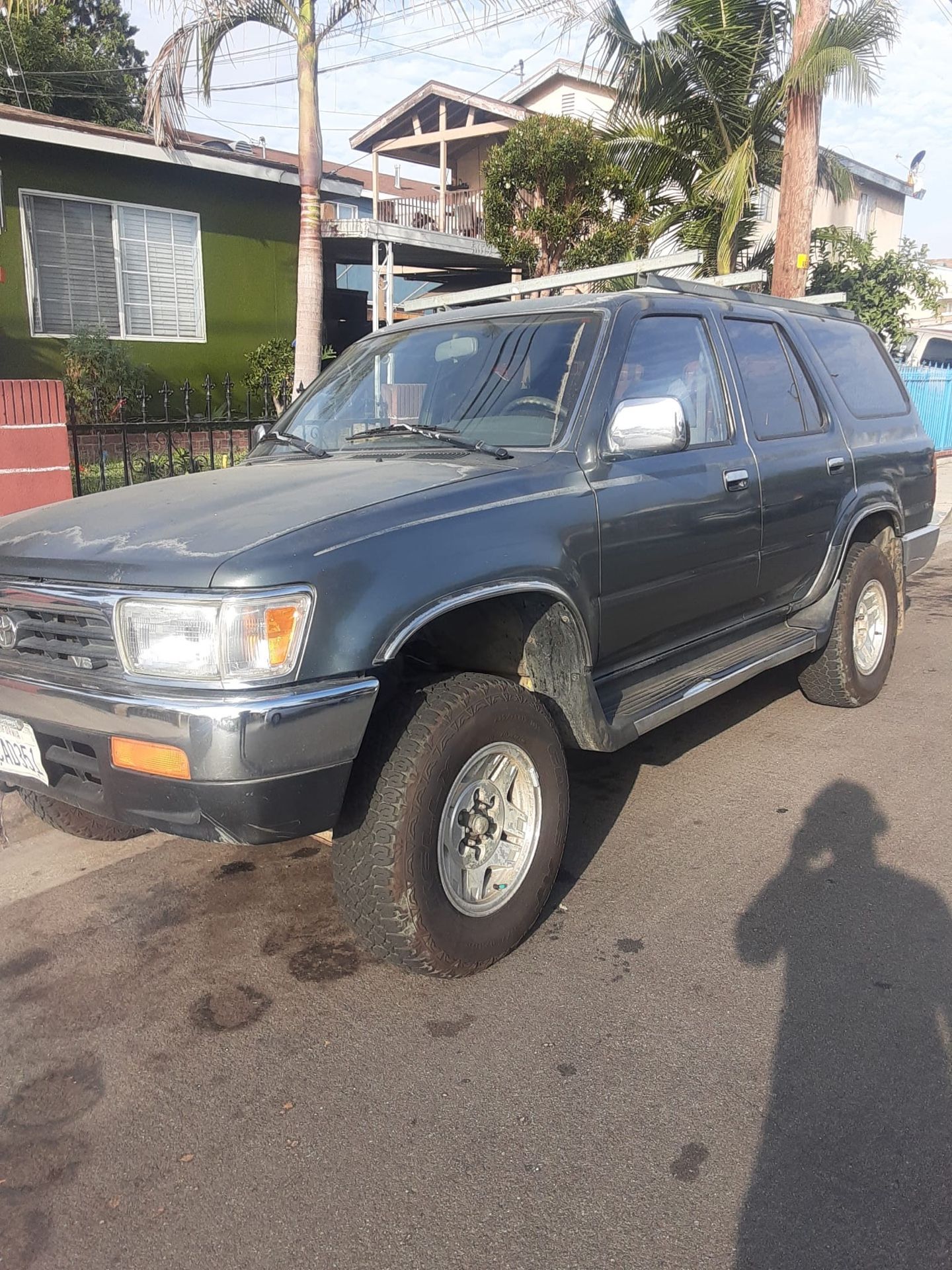 93 Toyota 4Runner 4x4 Título Limpio Placas Al Día Motor Transmisión Bien $3400 Obo