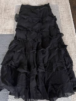 Fei Size 2 Black Ruffle Skirt 