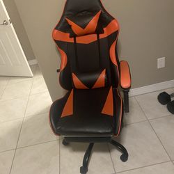 Gaming chair