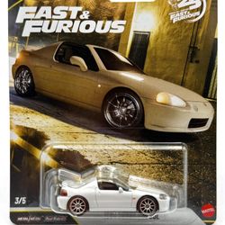 Hot Wheels Premium 1:64 Scale Diecast Model - 1994 Honda Del Sol 