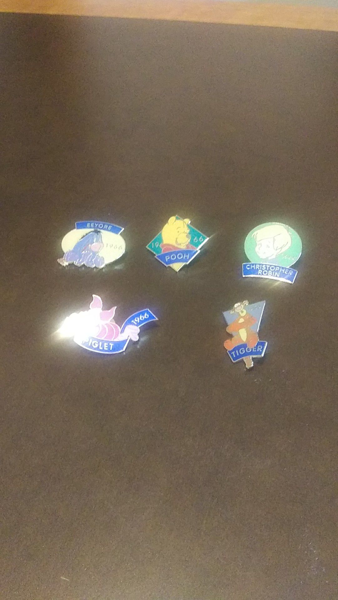 Disney Pins - set of 5