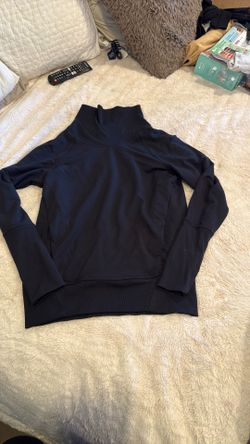 Women’s Black Soft Cotton Long Sleeve Size 4