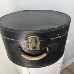 Antique Black Leather Hat Box / Train Case – Late 1800s