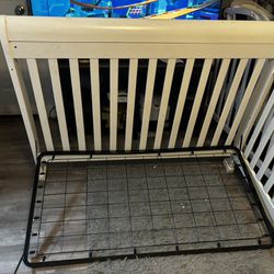 Baby Crib Mattress Included
