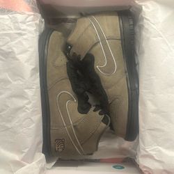 Nike Dunk High Soulgoods Olive Size 5 (6.5W) 