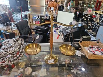 Brass Balance Scale with Eagle Topper