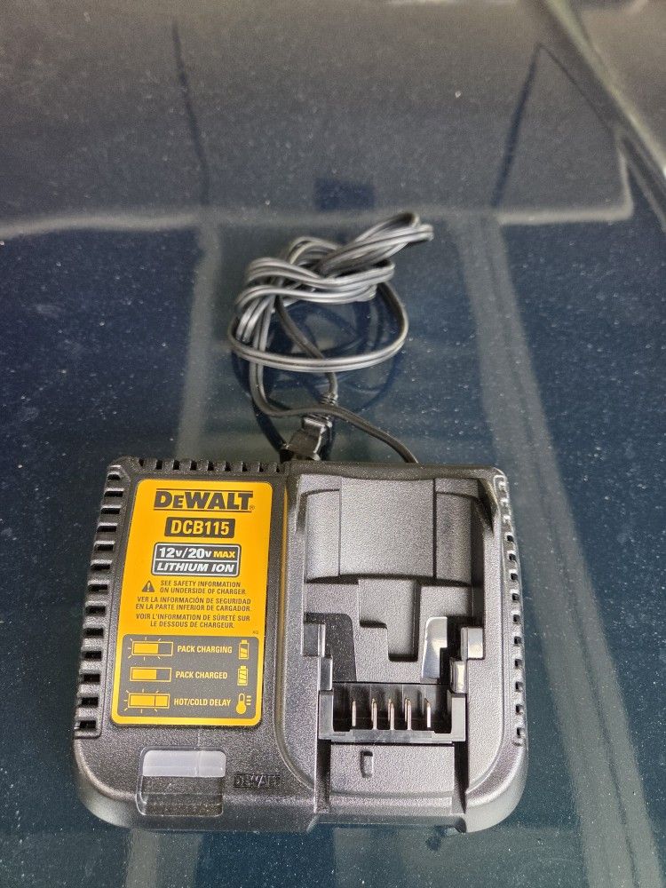 DeWalt Battery Charger