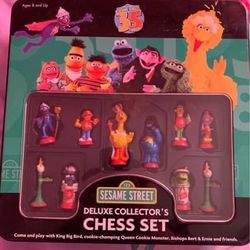 Sesame Street Chess Collectors Edition 