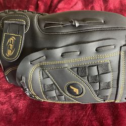 Franklin Softball Glove